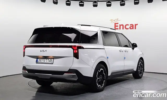 Kia Carnival 2024 2.2 автомат (гидро), миниатюра 2