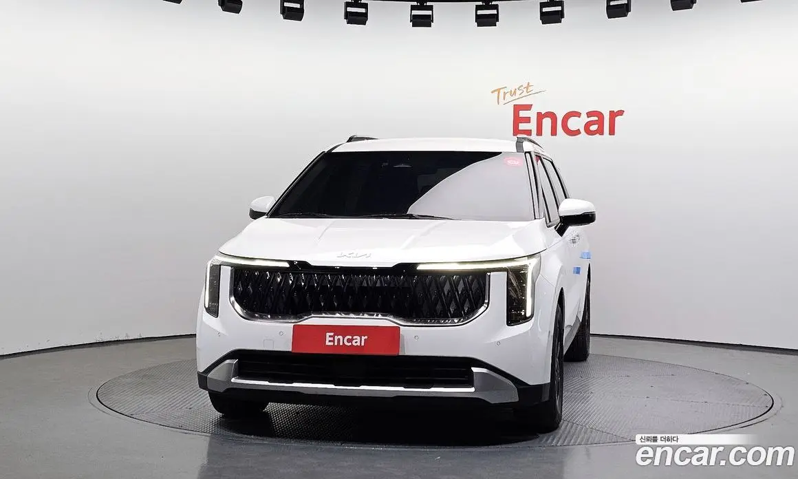 Kia Carnival 2024 2.2 автомат (гидро), фото 3