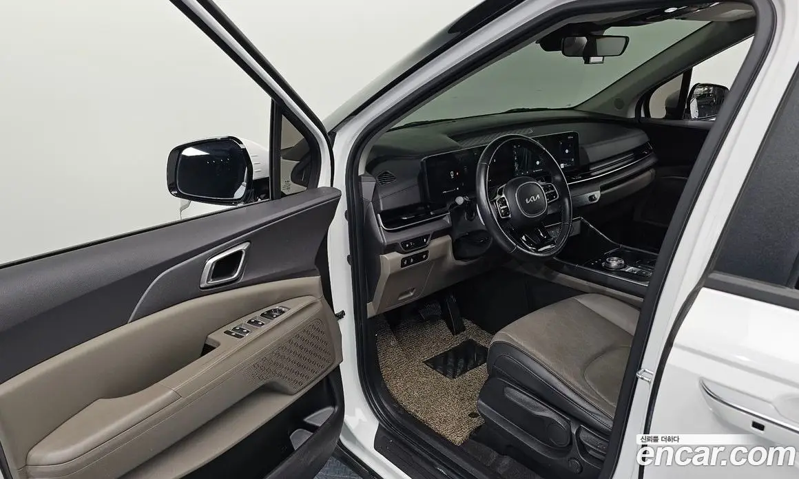 Kia Carnival 2024 2.2 автомат (гидро), фото 10