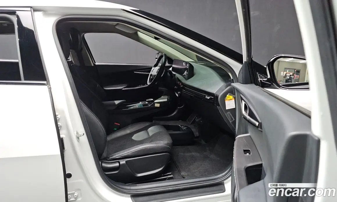 Kia EV6 2022 0.1 автомат (гидро), фото 18 Kia EV6 2022 0.1 автомат (гидро), фото 18