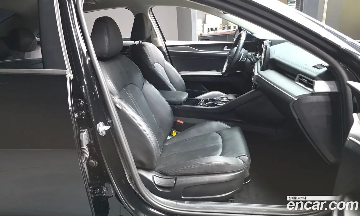 Kia K5 (Optima) 2022 2.0 автомат (гидро), фото 17