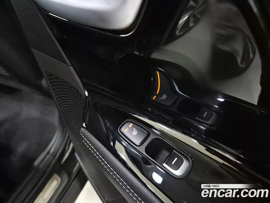 Kia Niro 2018 1.6 автомат (гидро), фото 18 Kia Niro 2018 1.6 автомат (гидро), фото 18