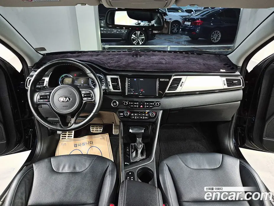 Kia Niro 2018 1.6 автомат (гидро), фото 7 Kia Niro 2018 1.6 автомат (гидро), фото 7
