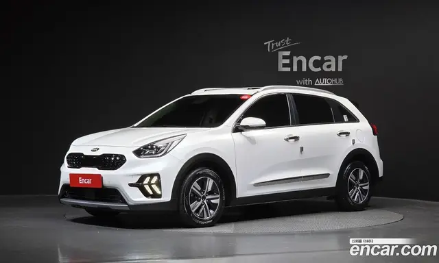 Kia Niro, 2020, 67 195 км