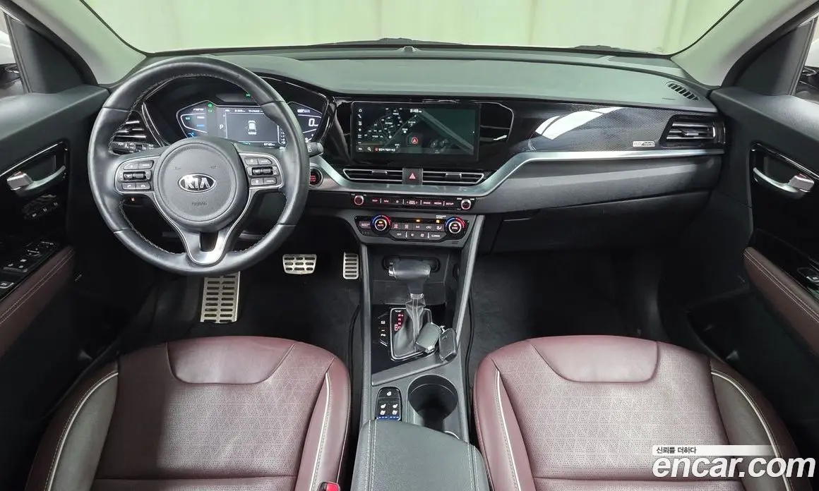 Kia Niro 2020 1.6 автомат (гидро), фото 10