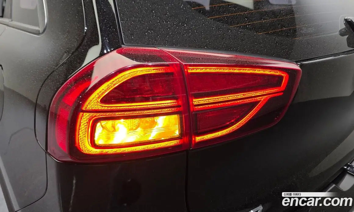 Kia Niro 2021 1.6 автомат (гидро), фото 9 Kia Niro 2021 1.6 автомат (гидро), фото 9