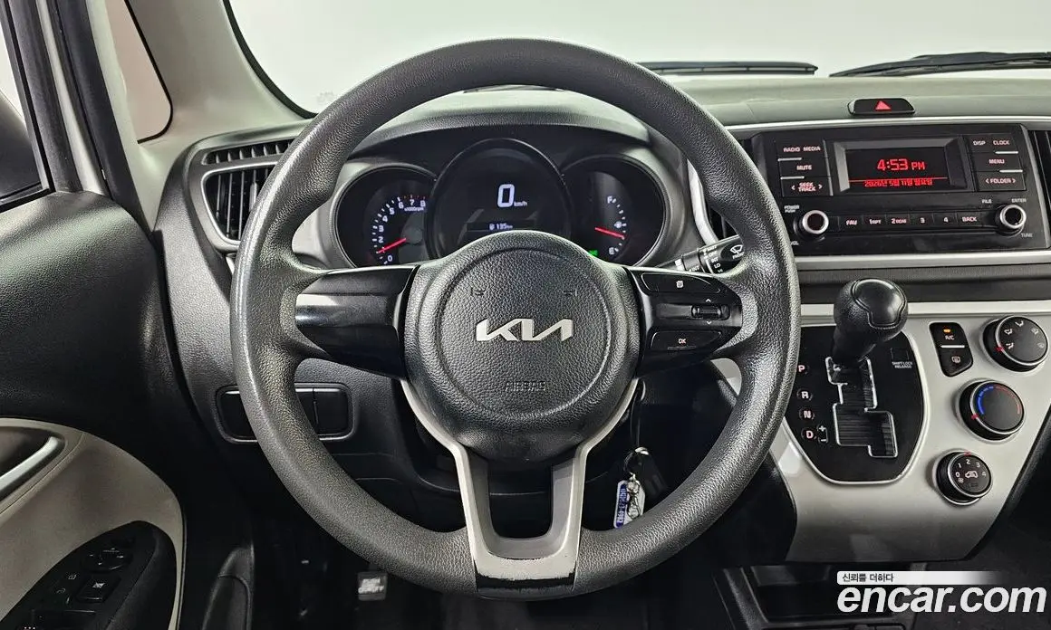 Kia Ray 2022 1.0 автомат (гидро), фото 14