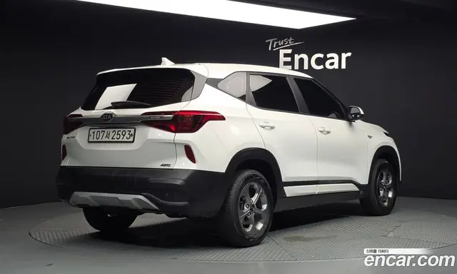 Kia Seltos 2021 1.6 автомат (гидро), миниатюра 2