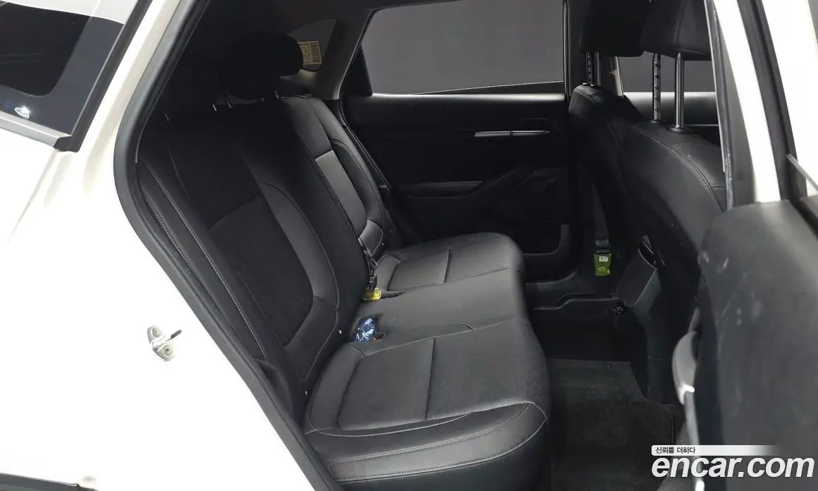 Kia Seltos 2021 1.6 автомат (гидро), фото 12