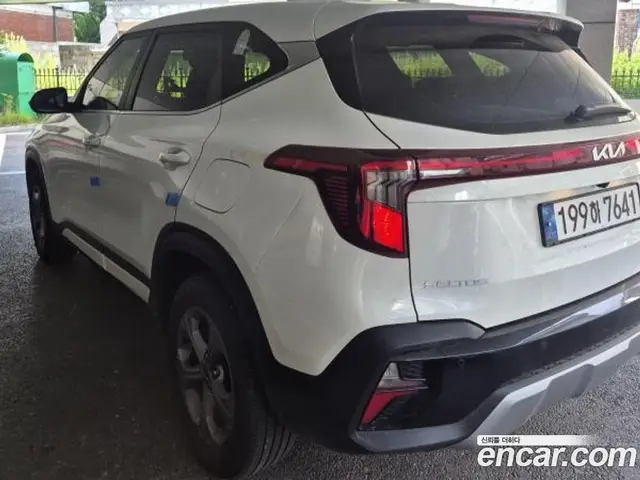 Kia Seltos 2024 2.0 автомат (гидро), миниатюра 4 Kia Seltos 2024 2.0 автомат (гидро), миниатюра 4