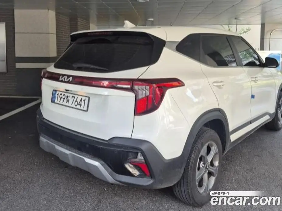 Kia Seltos 2024 2.0 автомат (гидро), фото 5 Kia Seltos 2024 2.0 автомат (гидро), фото 5