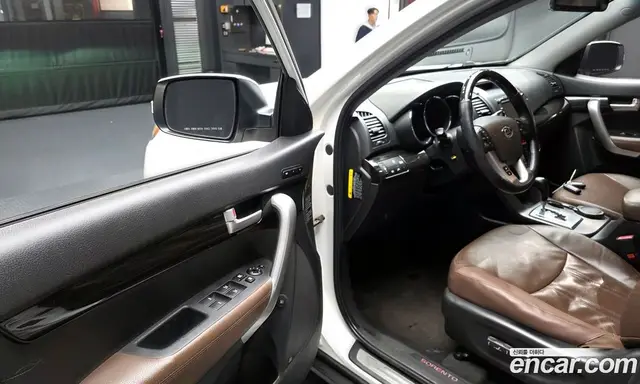 Kia Sorento 2011 2.0 автомат (гидро), миниатюра 10