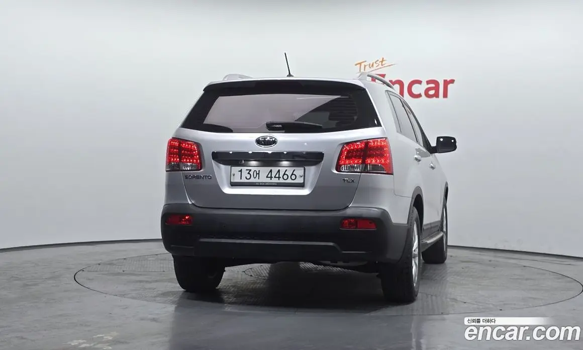 Kia Sorento 2012 2.0 автомат (гидро), фото 4 Kia Sorento 2012 2.0 автомат (гидро), фото 4