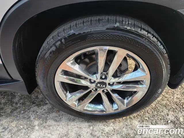 Kia Sorento 2013 2.0 автомат (гидро), миниатюра 5 Kia Sorento 2013 2.0 автомат (гидро), миниатюра 5