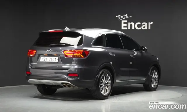 Kia Sorento 2017 2.2 автомат (гидро), миниатюра 2 Kia Sorento 2017 2.2 автомат (гидро), миниатюра 2