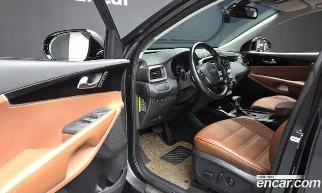 Kia Sorento 2017 2.2 автомат (гидро), миниатюра 11 Kia Sorento 2017 2.2 автомат (гидро), миниатюра 11