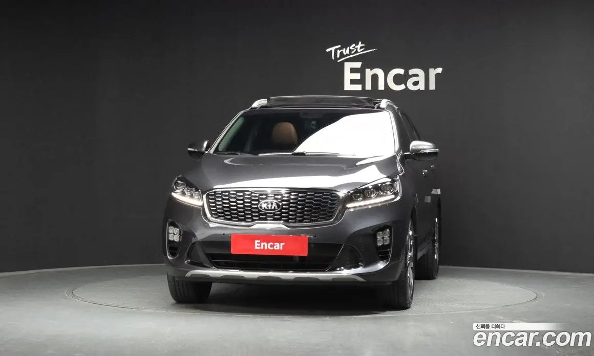 Kia Sorento 2017 2.2 автомат (гидро), фото 3 Kia Sorento 2017 2.2 автомат (гидро), фото 3