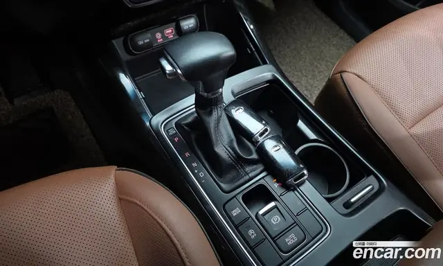 Kia Sorento 2017 2.2 автомат (гидро), миниатюра 9 Kia Sorento 2017 2.2 автомат (гидро), миниатюра 9