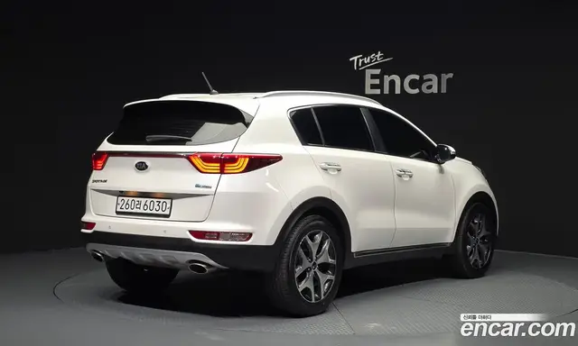 Kia Sportage 2015 2.0 автомат (гидро), миниатюра 2 Kia Sportage 2015 2.0 автомат (гидро), миниатюра 2