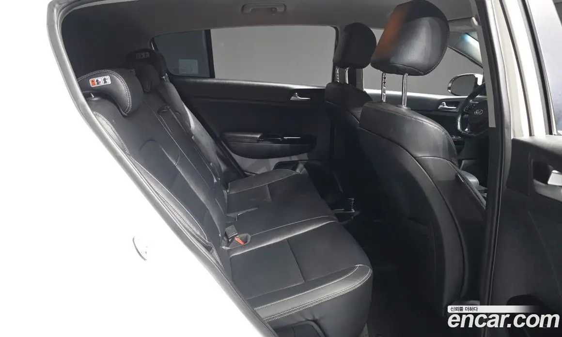 Kia Sportage 2015 2.0 автомат (гидро), фото 12 Kia Sportage 2015 2.0 автомат (гидро), фото 12