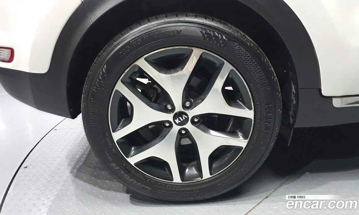 Kia Sportage 2015 2.0 автомат (гидро), фото 5 Kia Sportage 2015 2.0 автомат (гидро), фото 5