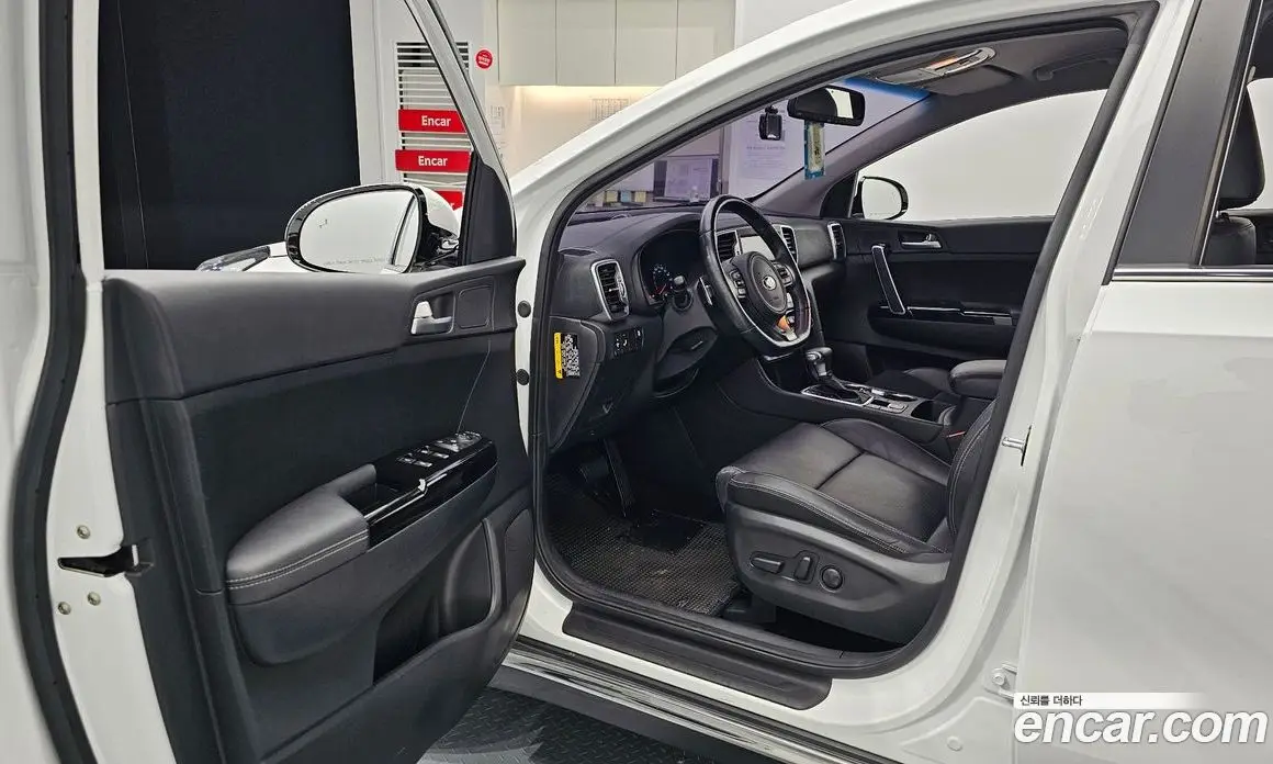 Kia Sportage 2017 2.0 автомат (гидро), фото 10