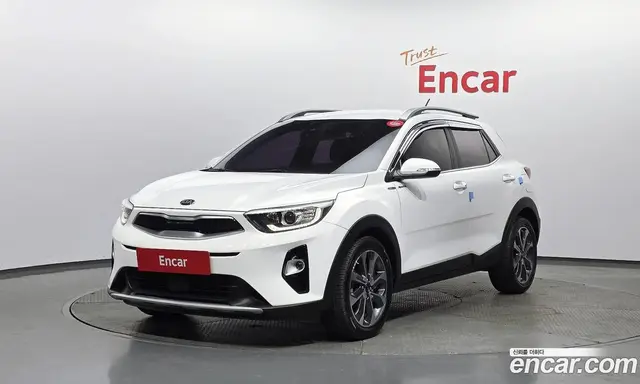 Kia Stonic, 2017, 173 000 км