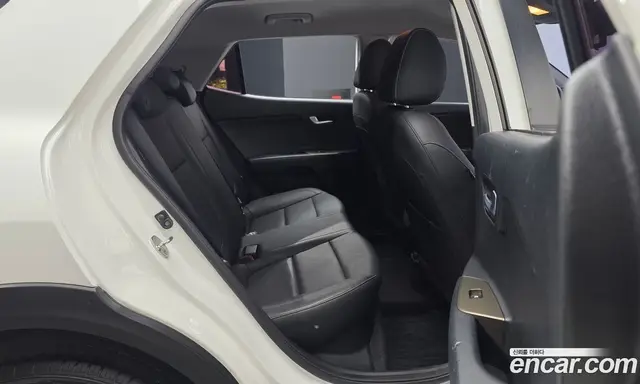 Kia Stonic 2017 1.6 автомат (гидро), миниатюра 11