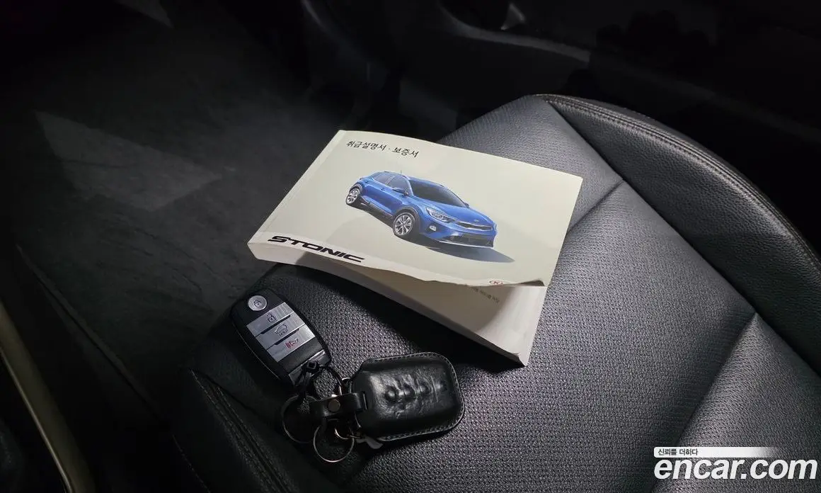 Kia Stonic 2017 1.6 автомат (гидро), фото 16