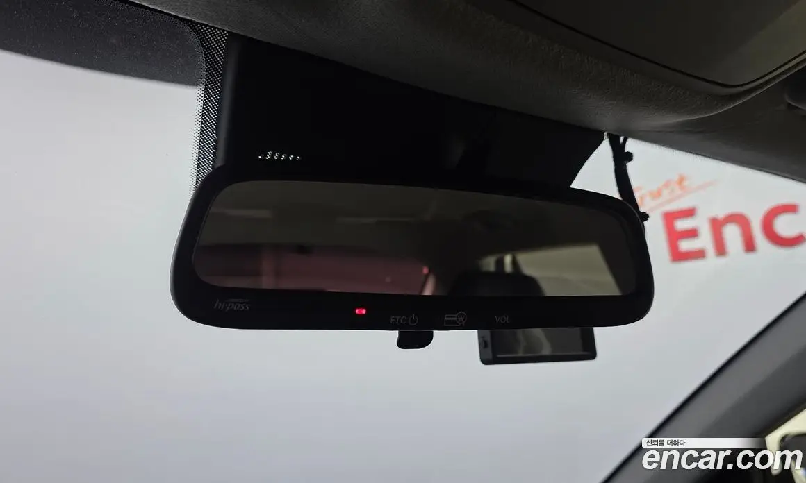 Kia Stonic 2017 1.6 автомат (гидро), фото 19