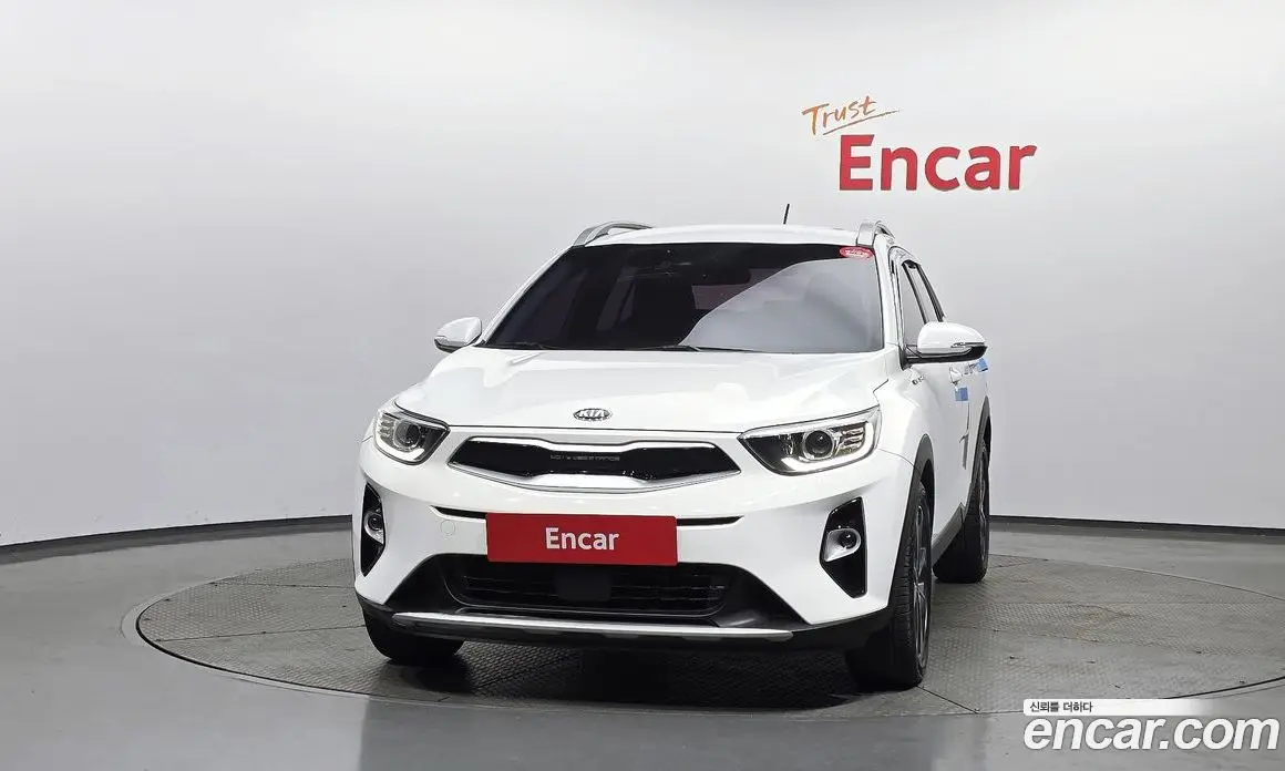 Kia Stonic 2017 1.6 автомат (гидро), фото 3