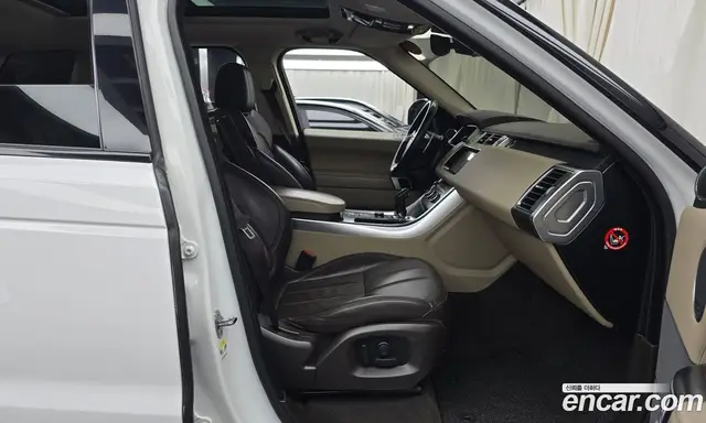 Land Rover Range Rover Sport 2017 3.0 автомат (гидро), миниатюра 11