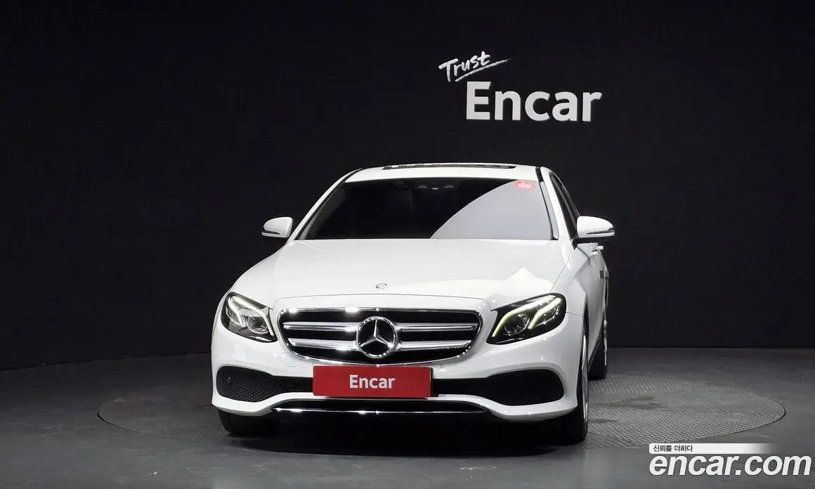 Mercedes-Benz E-Class 2017 1.9 автомат (гидро), фото 3