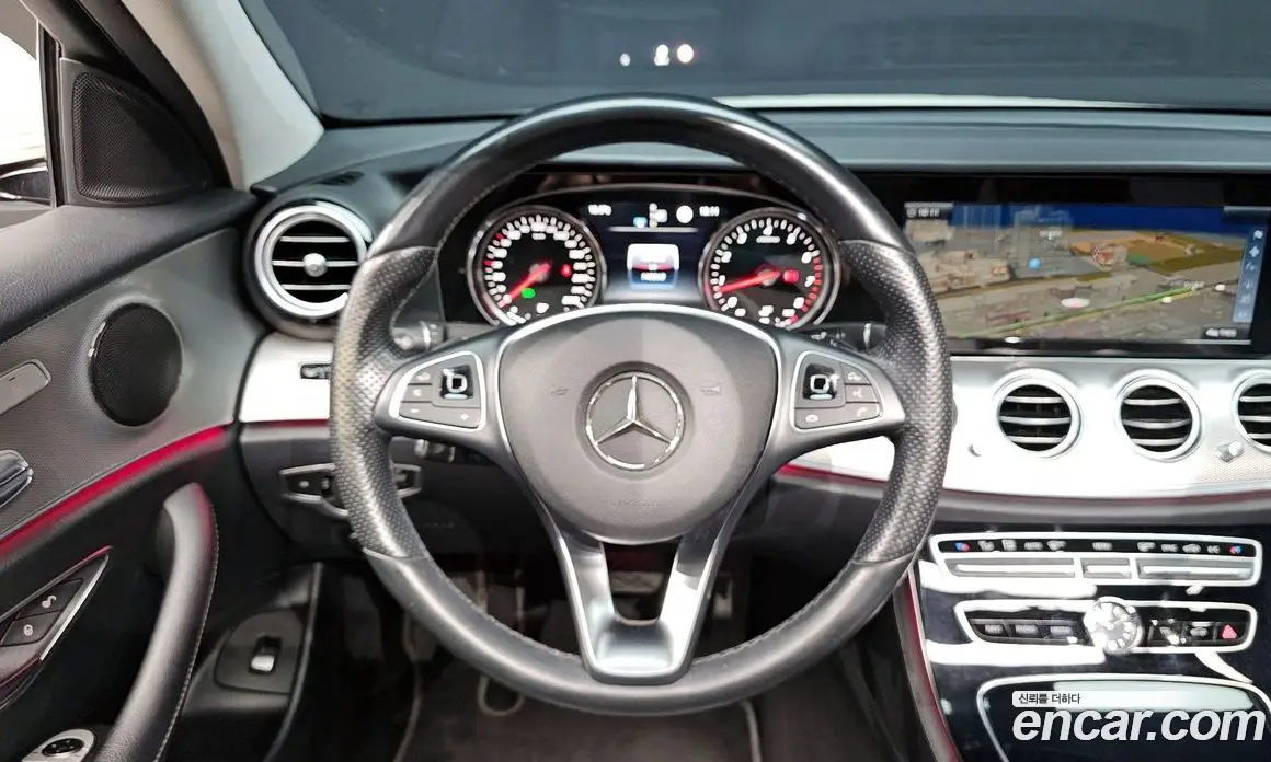Mercedes-Benz E-Class 2017 2.0 автомат (гидро), фото 13