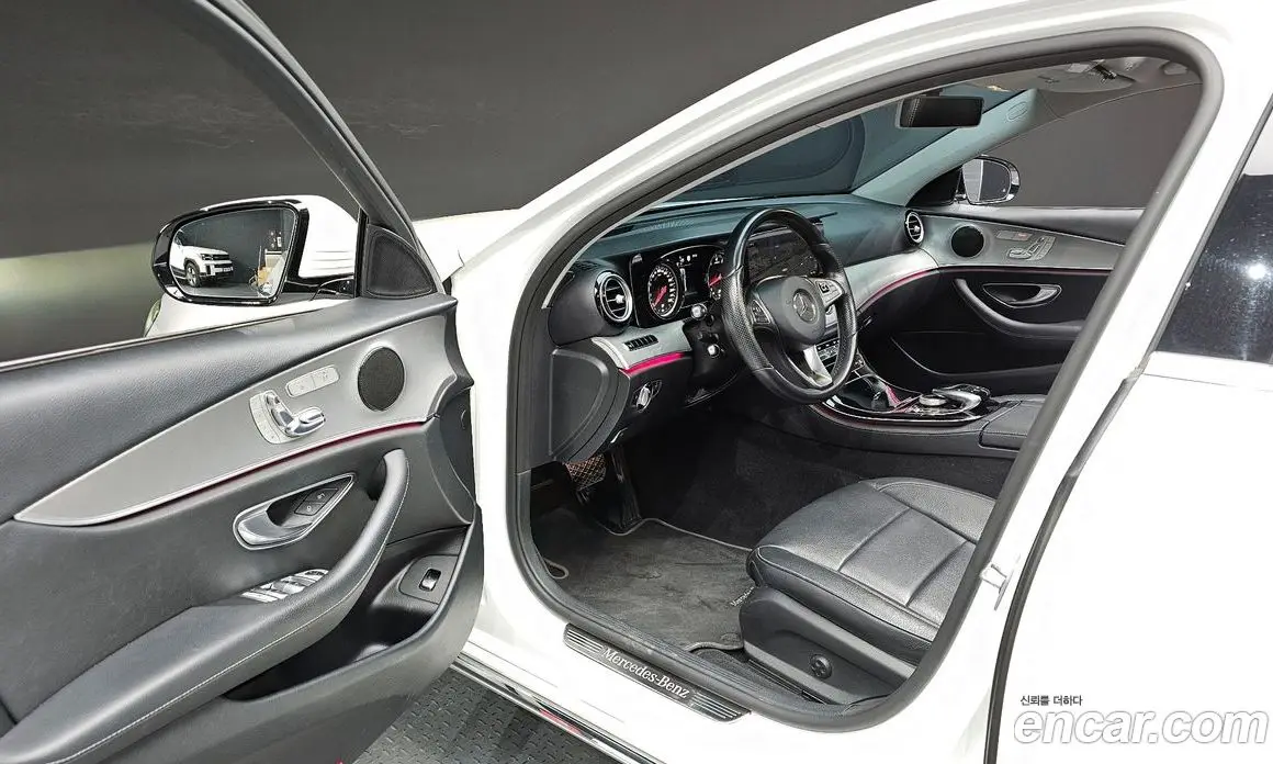 Mercedes-Benz E-Class 2017 2.0 автомат (гидро), фото 10