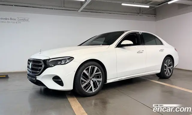 Mercedes-Benz E-Class, 2024, 20 070 км