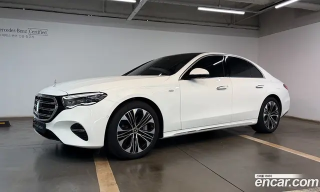 Mercedes-Benz E-Class, 2025, 17 261 км