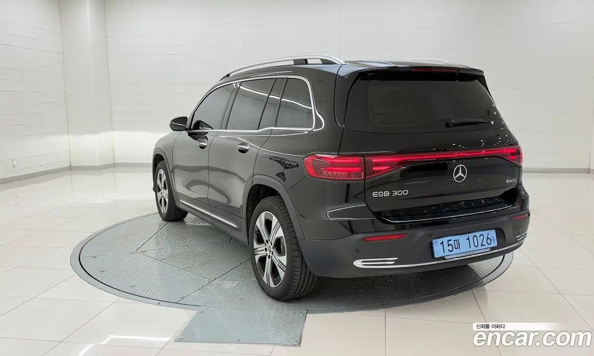 Mercedes-Benz EQB 2025 0.2 автомат (гидро), фото 3