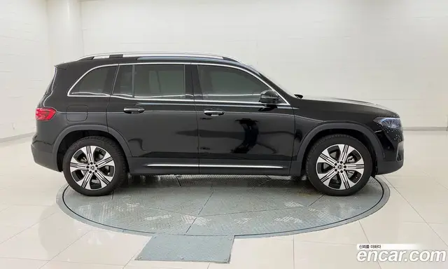 Mercedes-Benz EQB 2025 0.2 автомат (гидро), миниатюра 6