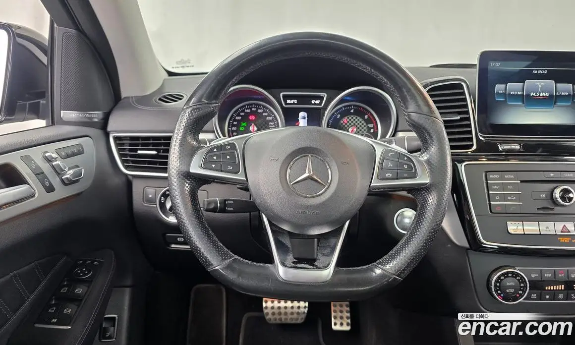 Mercedes-Benz GLE-Class 2018 3.0 автомат (гидро), фото 13 Mercedes-Benz GLE-Class 2018 3.0 автомат (гидро), фото 13