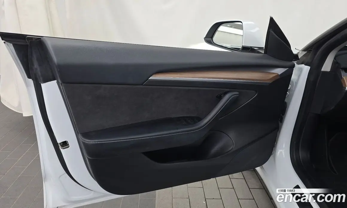 Tesla Model 3 2022 0.2 автомат (гидро), фото 14