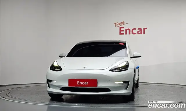 Tesla Model 3 2022 0.2 автомат (гидро), миниатюра 3