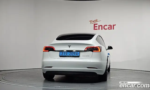 Tesla Model 3 2022 0.2 автомат (гидро), миниатюра 4