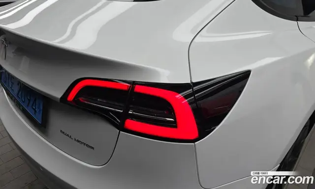 Tesla Model 3 2022 0.2 автомат (гидро), миниатюра 9