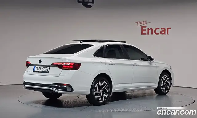 Volkswagen Jetta, 2024, 5 543 км