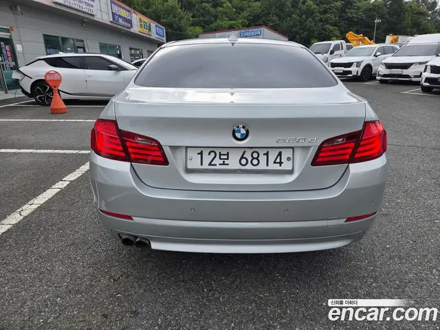 BMW 5 серия 2011 2.0 автомат (гидро), миниатюра 4