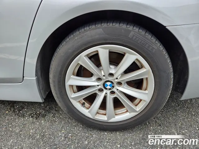 BMW 5 серия 2011 2.0 автомат (гидро), миниатюра 5