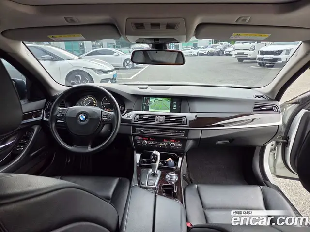BMW 5 серия 2011 2.0 автомат (гидро), миниатюра 7