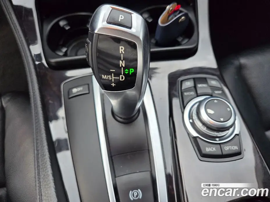 BMW 5 серия 2011 2.0 автомат (гидро), фото 9