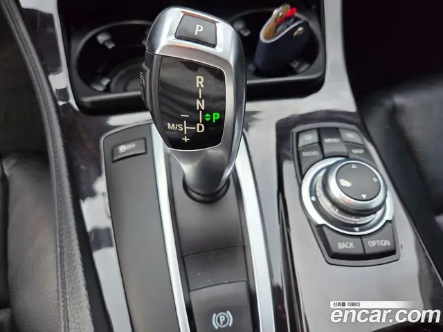 BMW 5 серия 2011 2.0 автомат (гидро), миниатюра 9